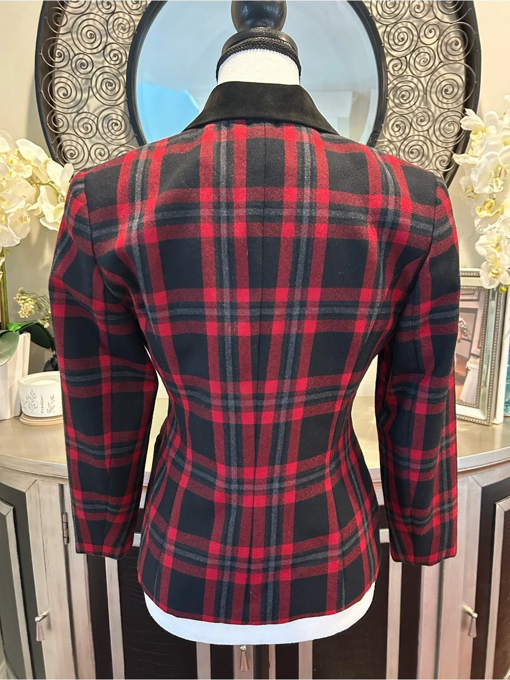 Parisian Works Red & Black Plaid Double-Breasted Blazer
